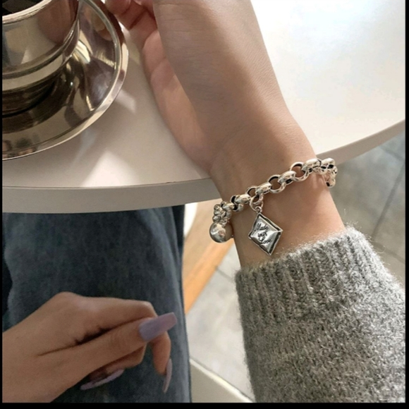 NEW 925 STERLING SILVER ENGLISH SQUARE BRACELET - Picture 4 of 4